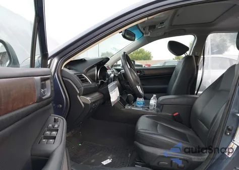 2017 Subaru Outback 2.5I Limited z USA, uszkodzony, nr VIN 4S4BSAKC6H3414891